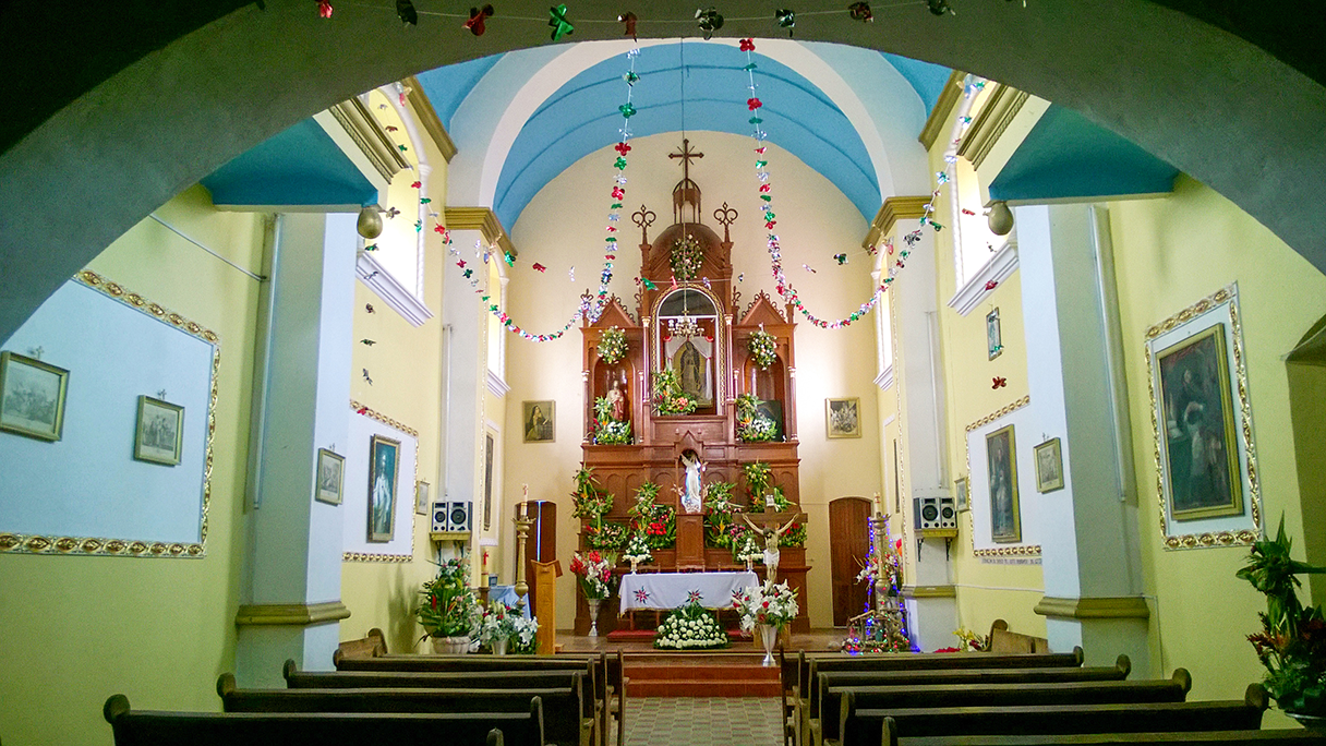 Interior de la capilla histórica